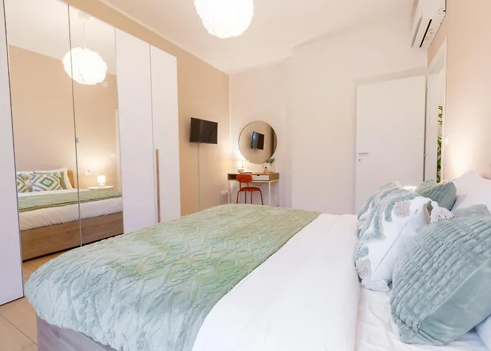 Fleming Ospedale 300mt Wifi Aria Condizionata Free Parking Parma